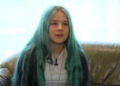 Kā šķaudiens, ko nevar apturēt: 14 gadus vecā Katrīna stāsta, kā sadzīvo ar reto Tureta sindromu