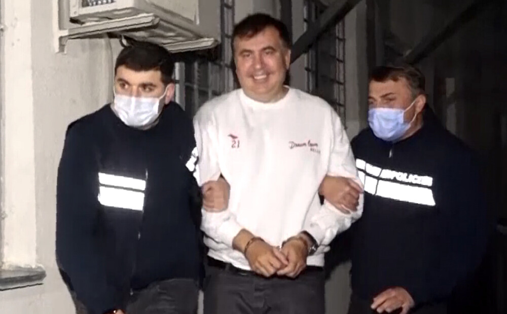 Bijušais Gruzijas prezidents Saakašvili cietumā pieteicis badastreiku