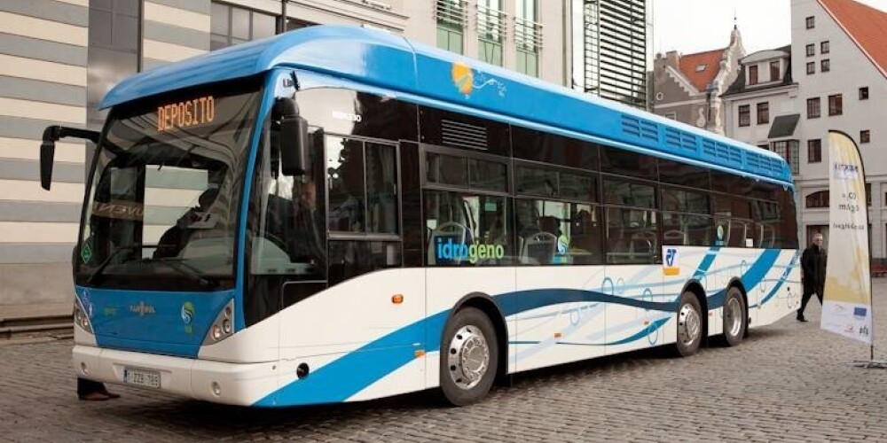 "Rīgas Satiksme" atsakās no plāniem par jaunu ūdeņraža autobusu iegādi