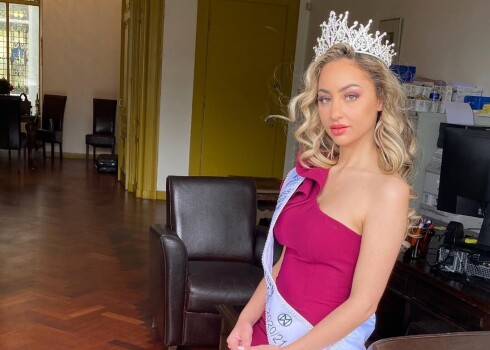 Девушка отказалась принимать участие в конкурсе «Мисс мира» из-за обязательной вакцинации