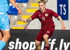 Latvijas U-21 futbolisti vēsturiskā spēlē pieveic Sanmarīno