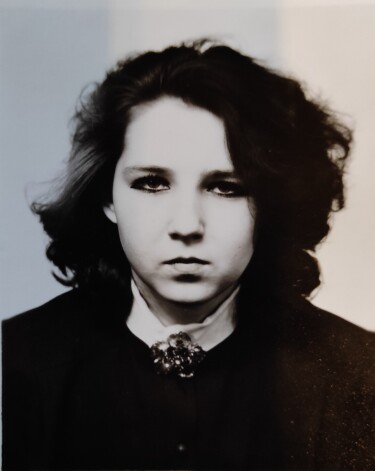 Janas māte Olga Višņova. Bērnībā Janai teikts, ka viņas abas ir ļoti līdzīgas, kā ūdens lāses.