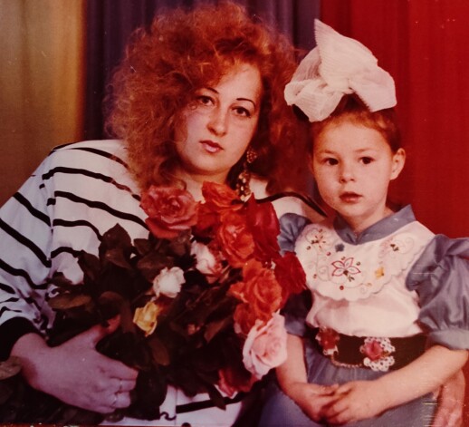 Jana piecu gadu vecumā ar mammas pusmāsu Svetlanu.