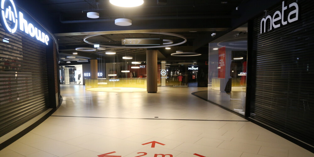 Чрезвычайная ситуация (ЧС) — это обстановка на определённой территории, сложившаяся в результате аварии, опасного природного явления, катастрофы, распространения заболевания, стихийного или иного бедствия, которые могут повлечь или повлекли за собой человеческие жертвы, ущерб здоровью людей или окружающей среде, значительные материальные потери и нарушение условий жизнедеятельности людей.