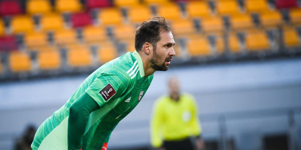 Latvijas futbola izlases pirmais vārtsargs Pāvels Šteinbors 
