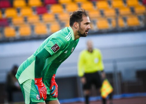 Latvijas futbola izlases pirmais vārtsargs Pāvels Šteinbors 