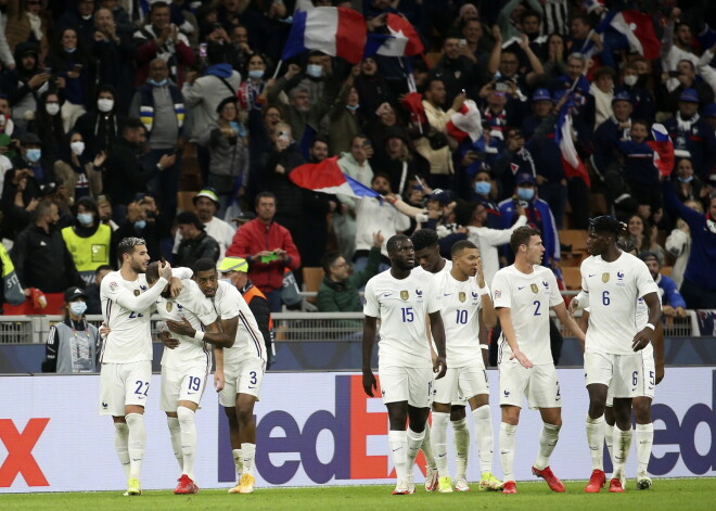 Francijas futbolisti atspēlējas un triumfē UEFA Nāciju līgā