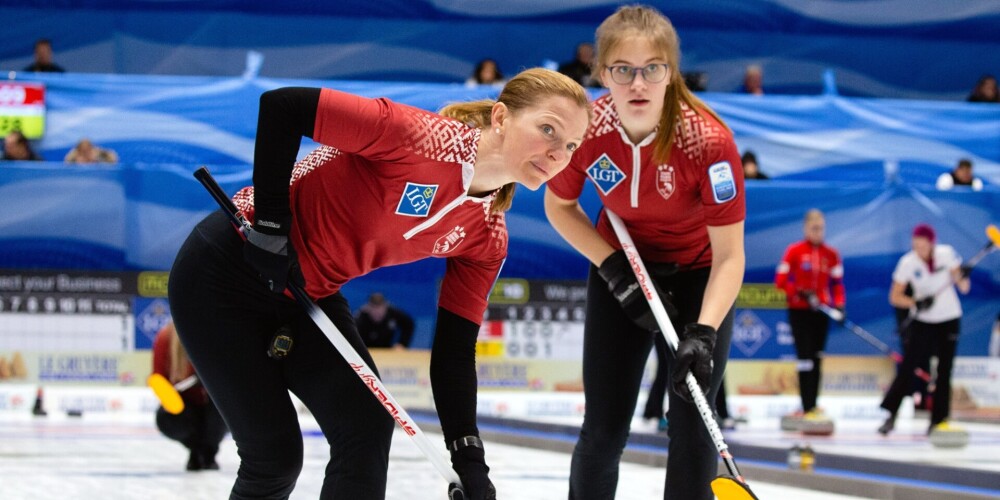 Olimpisko spēļu priekškvalifikācijas turnīru ar divām uzvarām sāk arī Latvijas sieviešu kērlinga izlase