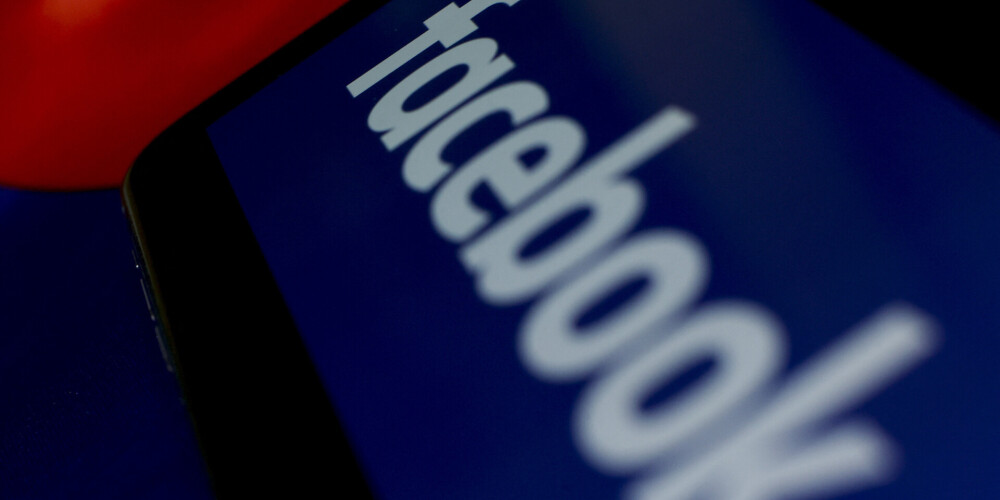 "Facebook" izslēdz platformas paplašinājumu, kas ļauj momentā atbrīvoties no visiem kontaktiem