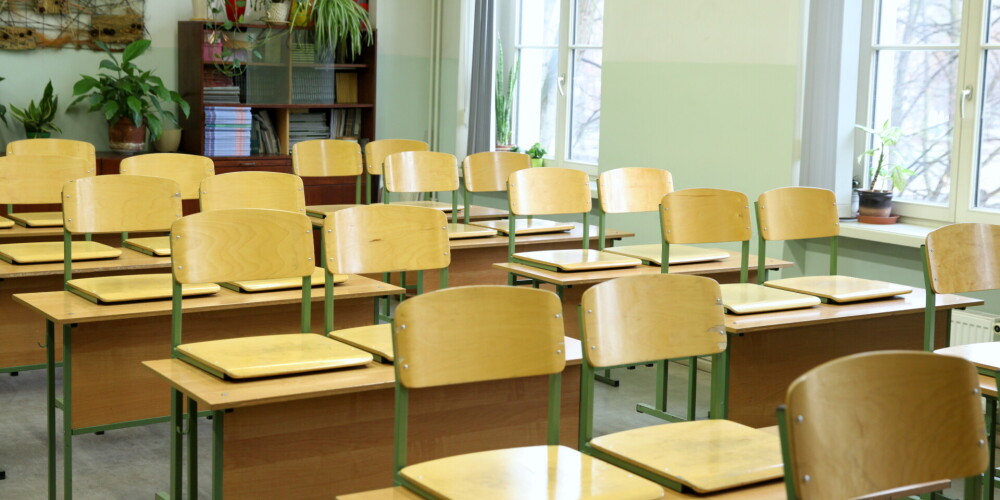 В Латвии выросло количество классов на удаленном обучении