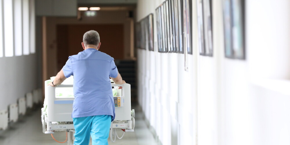 Больница Страдиня подозревает, что есть пациенты с поддельными Covid-сертификатами