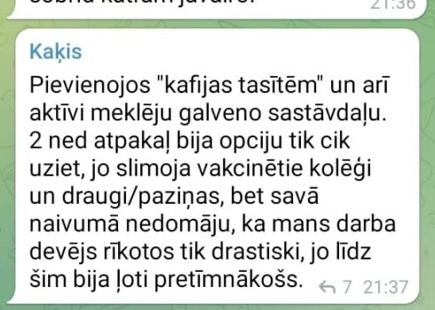 Saziņā, kur tiek apspriesta šī te “operācija”, ļaudis apliecina gatavību “pievienoties kafijas tasītēm” un Covid-19 vīrusu sauc par “galveno sastāvdaļu”.