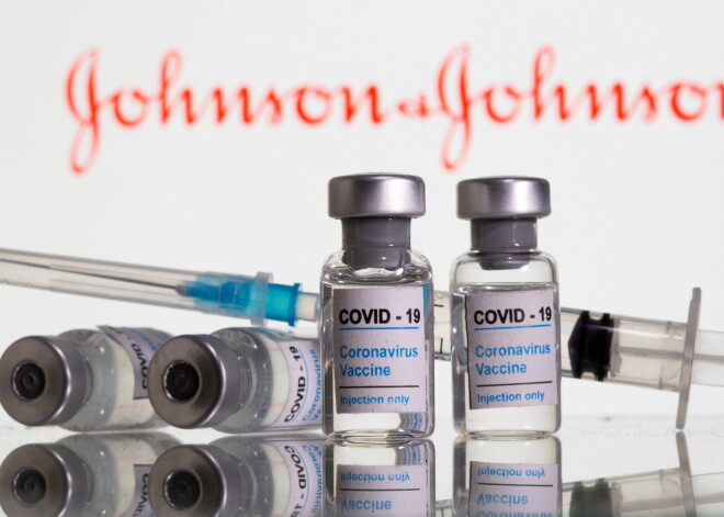 Ar "Johnson&Johnson" vakcinētie imunitāti nostiprinošajai potei varēs pieteikties no sestdienas