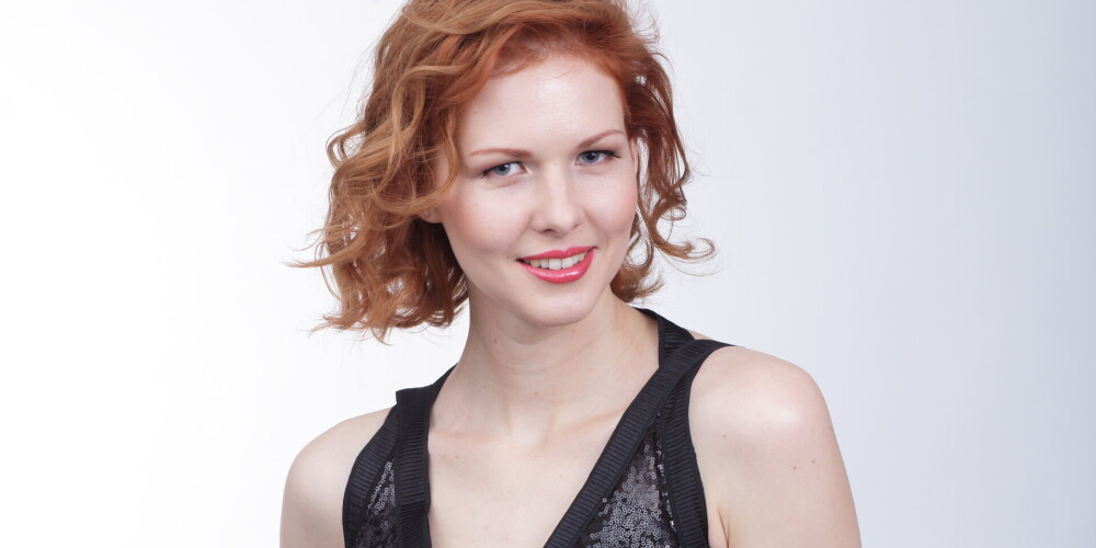 Dailes teātra repertuāra izrādēs Initas Sondores lomas tagad spēlē citas aktrises.