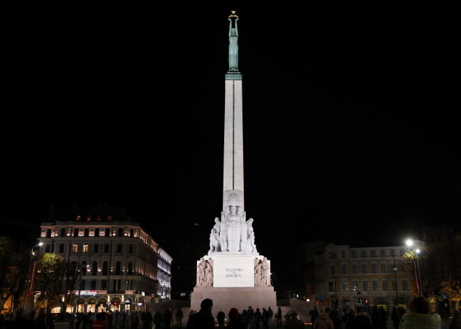 Brīvības pieminekļa mākslinieciskā izgaismošana sāksies 18. novembrī