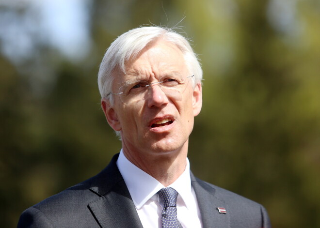 "У нас их почти вдвое больше, чем надо": Кариньш за полгода до пандемии хотел сократить количество больниц