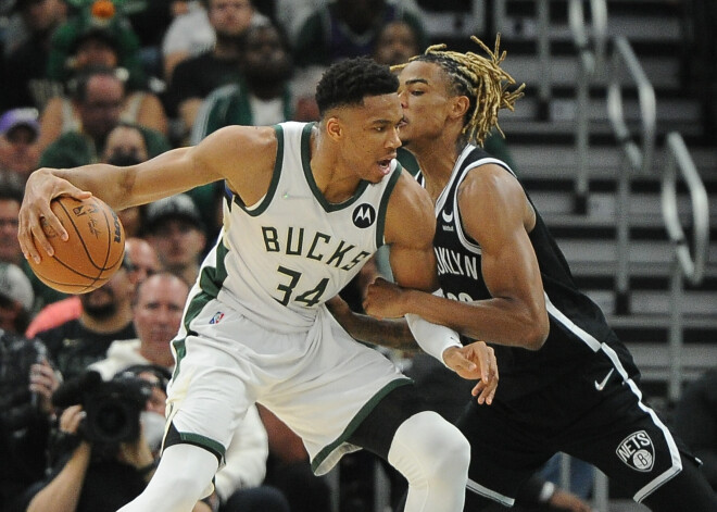 NBA sezona sākas ar "Bucks" un "Warriors" uzvarām