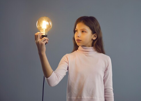 Elektrības cenas pieaug: kā iemācīt bērniem, ka elektrība ir jātaupa?