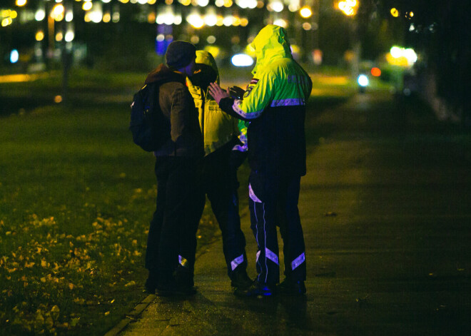 Aizvadītajā "lokdauna" naktī sāktas vairāk nekā 300 pārkāpumu lietas