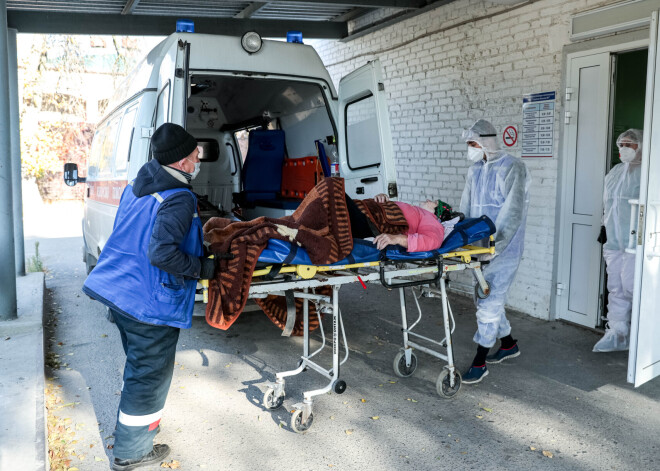 Sanktpēterburgā izsludina daļēju "lokdaunu"