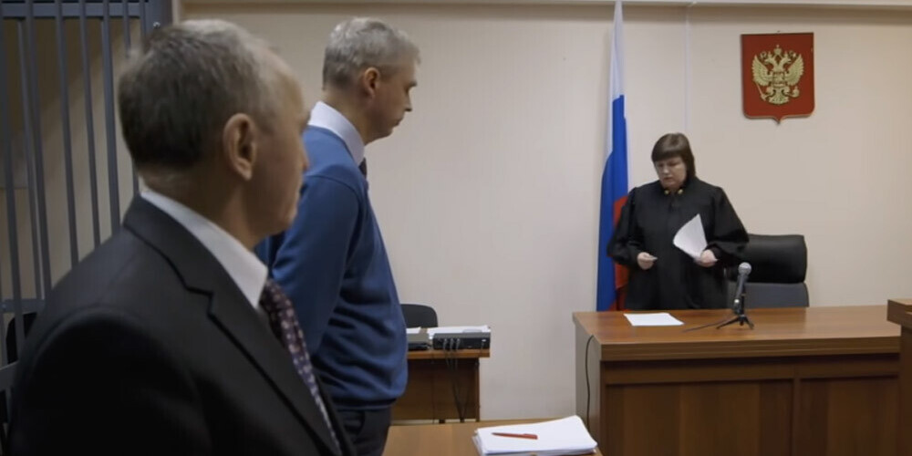 Krievijas tiesa trim Jehovas lieciniekiem piespriež 8 gadu cietumsodu