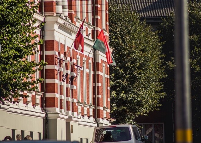 Liepājas dome neatbalsta sasteigtu pilsētas apvienošanu ar Dienvidkurzemes novadu