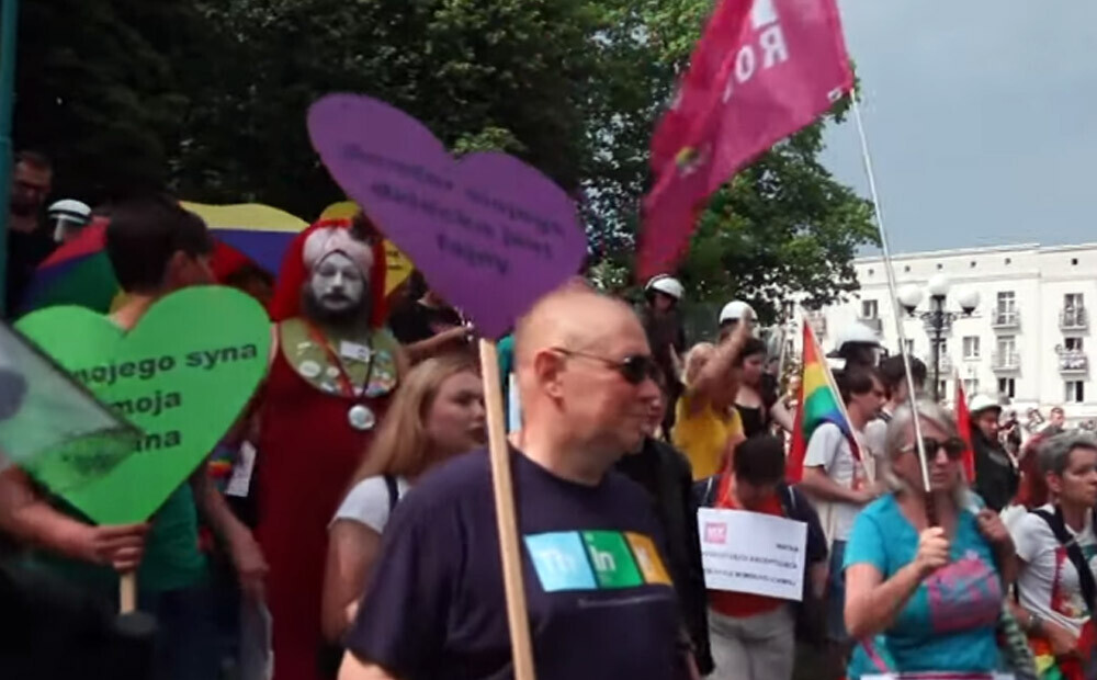 Polijas parlamentā sākas debates par LGBT demonstrāciju aizliegumu