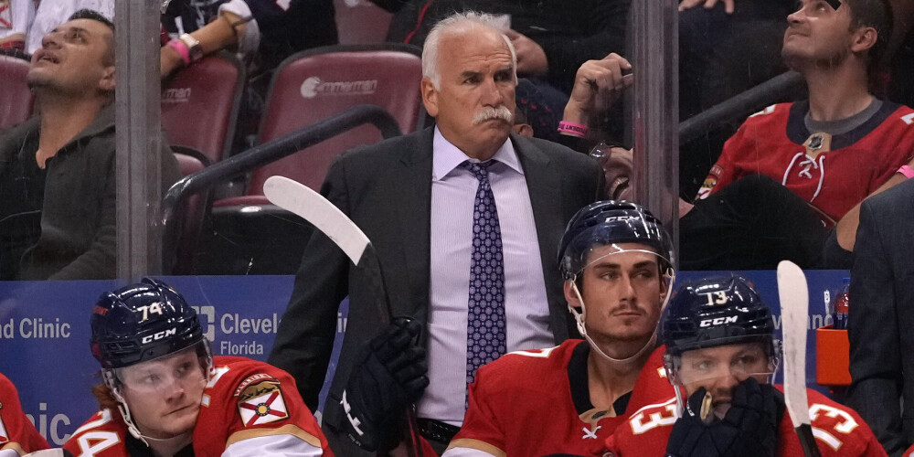 Seksuālās vardarbības lietā iesaistītais leģendārais treneris Kvenevils atkāpjas no amata NHL līdervienībā