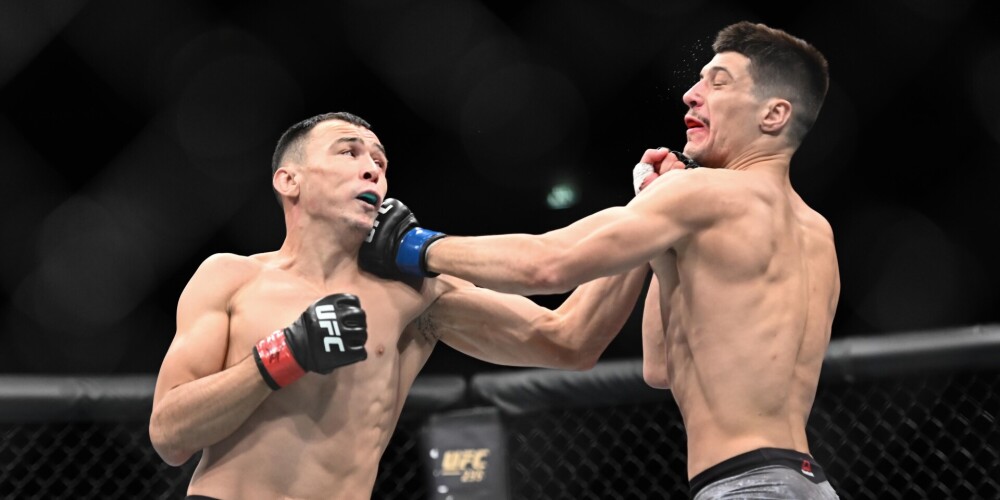 Ultimate Fighting Championship (UFC) ir pasaules lielākā jauktās cīņas mākslas pasākumu rīkotājkompānija, kas nodrošina dalību pasaulē prasmīgākajiem šī sporta veida pārstāvjiem. UFC rīko pasākumus visā pasaulē, tomēr vairums to notiek valstī, kur UFC tika izveidots, — ASV. UFC cīņu dalībnieki tiek sagrupēti deviņās svara kategorijās, UFC darbojas pēc tās izdotajiem vienotajiem jauktās cīņas mākslas noteikumiem.