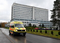 Covid-19 pacientu skaits Latvijas slimnīcās pārsniedzis kritisko robežu - 1500 cilvēku