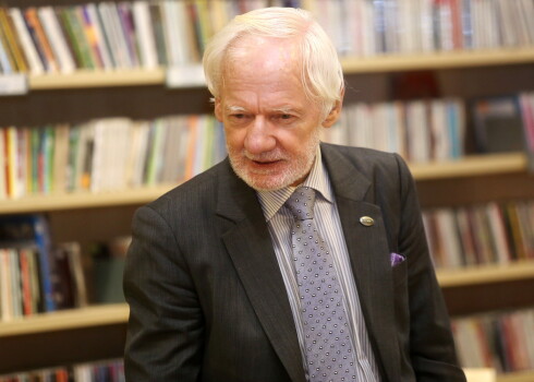 Gastroenterologs, profesors Anatolijs Danilāns.