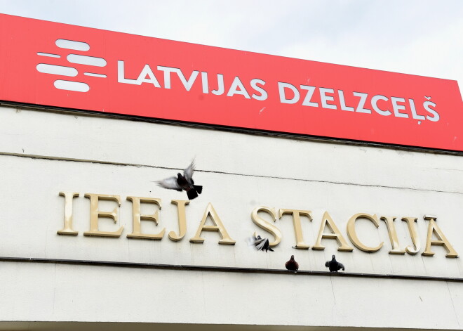 "Latvijas dzelzceļš" līdz gada beigām plāno atlaist teju 700 darbinieku