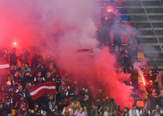 Fani 2022.gada Pasaules kausa kvalifikācijas turnīra spēlē futbolā starp Latvijas un Norvēģijas komandām Daugavas stadionā.