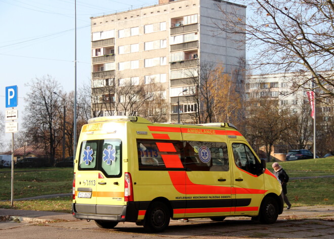 Vairums vakar atklāto Covid-19 gadījumu reģistrēti trīs Latvijas pilsētās