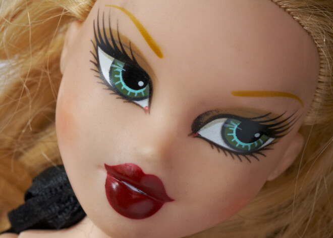 Почему кукла Bratz опять вошла в моду и стала стала образцом для подражания?
