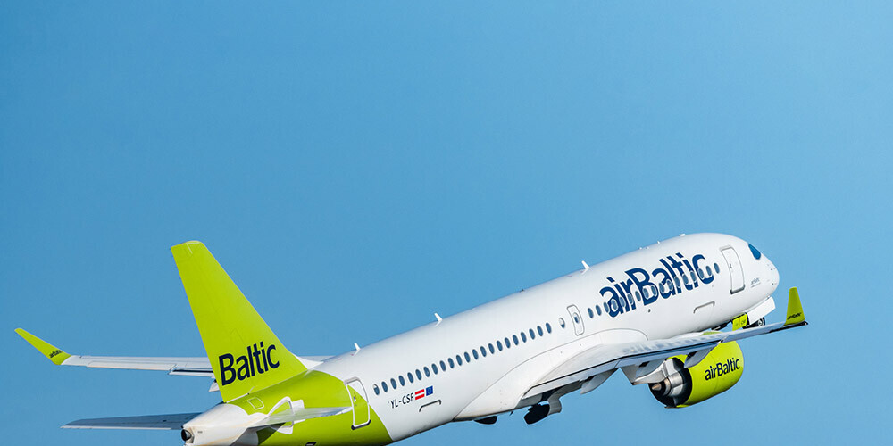 "airBaltic" oktobrī parvadājusi 240 300 pasažieru