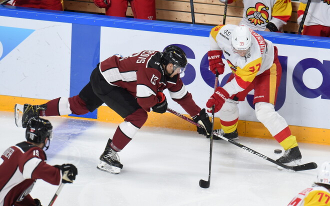 Kontinentālās hokeja līgas spēle "Arēnā Rīga", kurā tiekas Rīgas "Dinamo" un Helsinku "Jokerit" komandas.