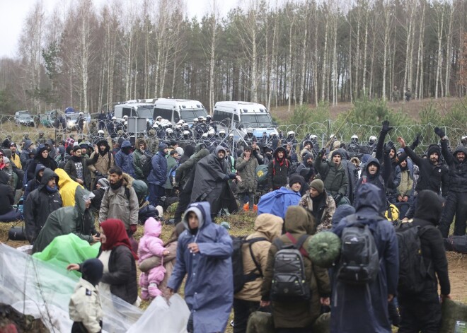 Latvijas, Lietuvas un Polijas valdību vadītāji rosinās ES lemt par stingrākām sankcijām pret Lukašenko režīmu