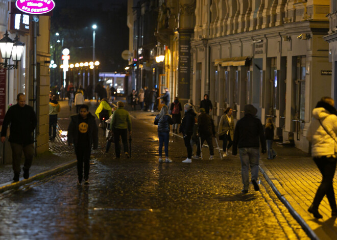 15. novembrī beigsies mājsēde un tiks atcelti īpaši stingrie Covid-19 ierobežojumi