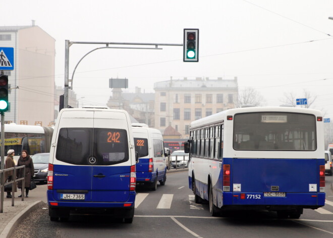 "Rīgas satiksme" atsevišķiem klientiem bloķēs e-talonus