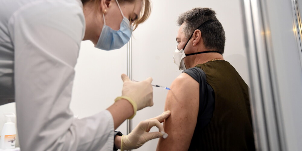 Izbraukuma vakcinācija pret Covid-19 notiks Rēzeknes, Limbažu, Kuldīgas, Tukuma un Līvānu novados