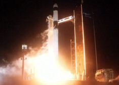"SpaceX" kosmosa kuģa starts notika pēc tā vairākkārtējas atlikšanas. 