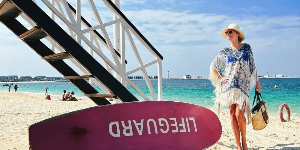 "Спасатель Малибу на минималках": постройневшая Ксения Собчак похвасталась фигурой на пляже