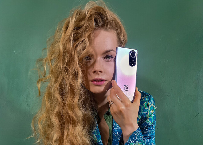 Estētisks dizains vai jaudīga kamera - kādam viedtālrunim ir jābūt Ievas Florences-Vīksnes kabatā?