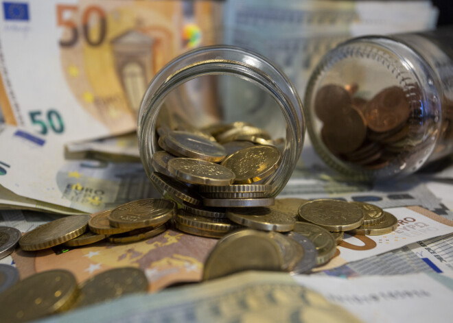 Eiropas Komisija Latvijai šogad prognozē gausāko ekonomikas izaugsmi Baltijas valstīs