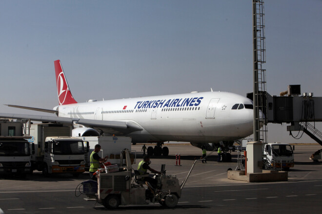 Pēc draudiem par iekļaušanu "melnajā sarakstā", Turcijas nacionālā aviosabiedrība "Turkish Airlines" vairs nepārdos Sīrijas un Irākas pilsoņiem biļetes lidojumiem uz Minsku.