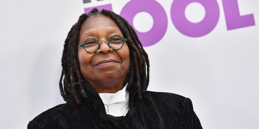 Slavenajai aktrisei Vūpijai Goldbergai šodien dzimšanas diena. Apsveicam!