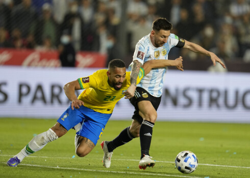 Argentīnas futbolistiem pietiek ar neizšķirtu pret Brazīliju, lai kvalificētos Pasaules kausam