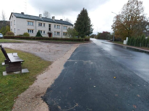 Pašā Kurzemes viducī – Rendā - ir iela, kas pie sava nosaukuma tikusi, pateicoties Komunistiskajai partijai un to joprojām nes ar lepnumu.