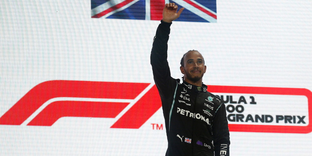 Hamiltons uzvar Kataras "Grand Prix" un vēl vairāk saasina cīņu kopvērtējumā